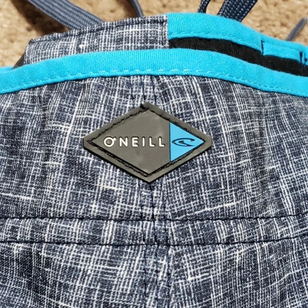 O'neil board shorts blue and grey striped light